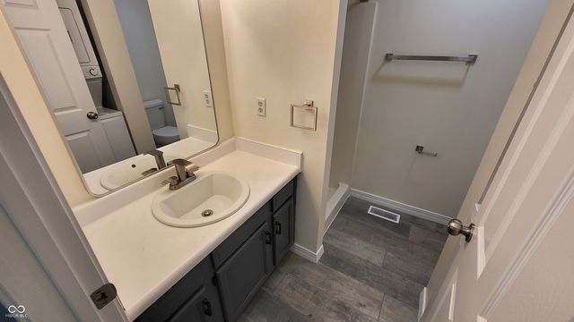 11539 Hidden Bay, Indianapolis, IN 46236