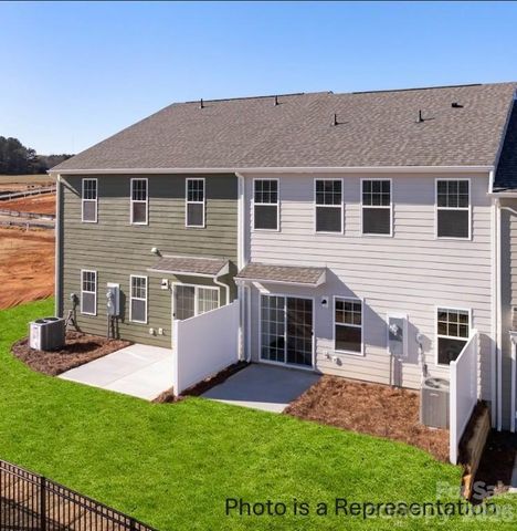 4132 Olympus Avenue 303, Gastonia, NC 28052