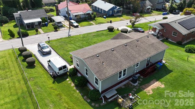 10 Brad Street, Asheville, NC 28803