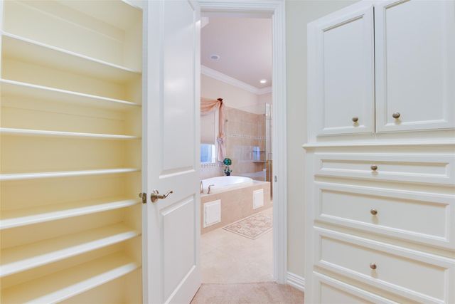 2011 Flower Garden Lane, Houston, TX 77077