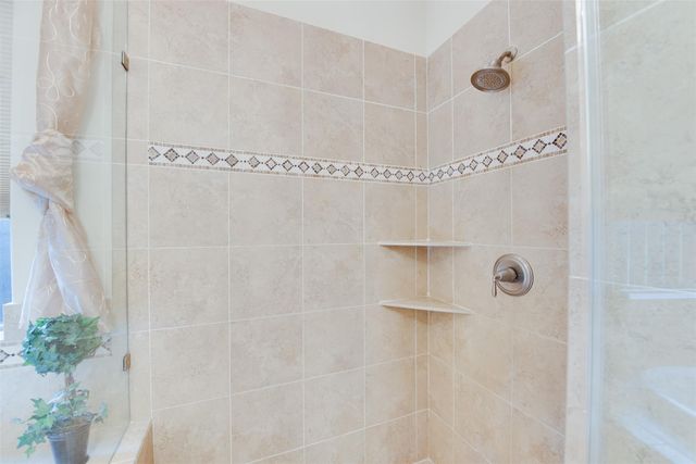 2011 Flower Garden Lane, Houston, TX 77077