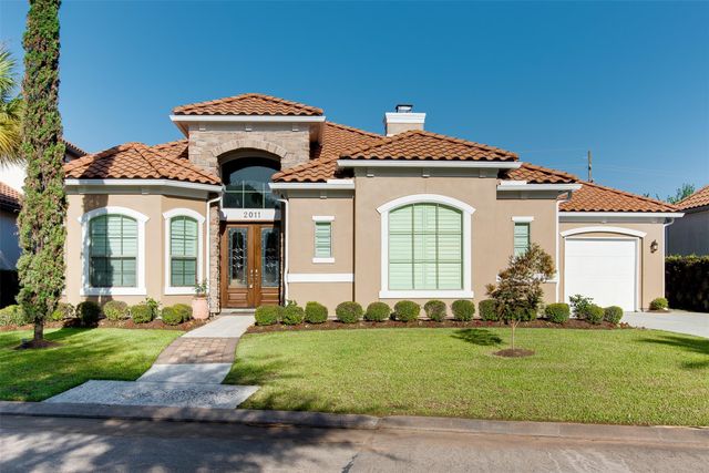 2011 Flower Garden Lane, Houston, TX 77077