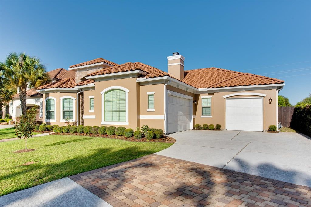 2011 Flower Garden Lane, Houston, TX 77077