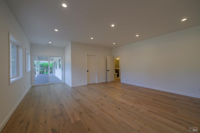 8388 Paradise Lagoon Dr, Lucerne, CA 95458