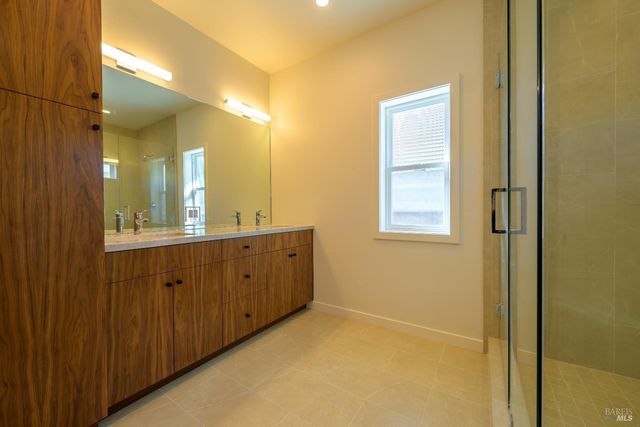 8388 Paradise Lagoon Dr, Lucerne, CA 95458