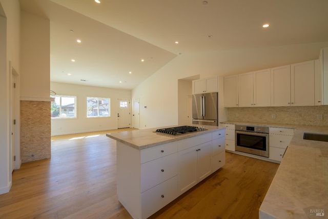 8388 Paradise Lagoon Dr, Lucerne, CA 95458