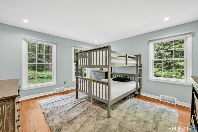 14 Saw Mill Road, Weston, CT 06883