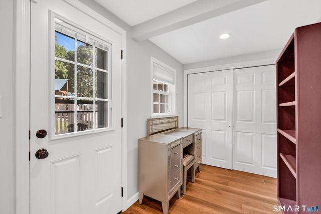 14 Saw Mill Road, Weston, CT 06883