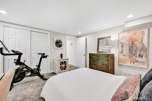 14 Saw Mill Road, Weston, CT 06883