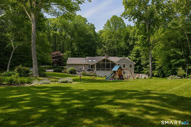 14 Saw Mill Road, Weston, CT 06883