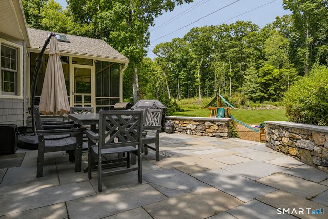 14 Saw Mill Road, Weston, CT 06883