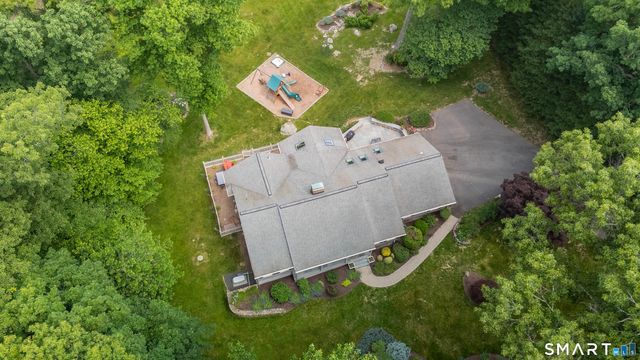 14 Saw Mill Road, Weston, CT 06883