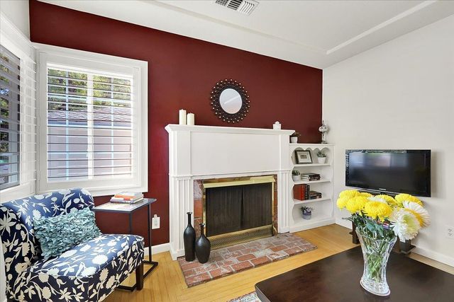 817 3rd Ave, Sacramento, CA 95818