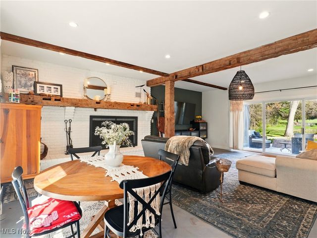 16165 Thompson Road, Thompson, OH 44086