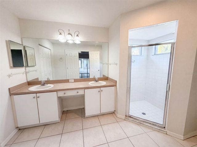 19606 MORDEN BLUSH DRIVE, Lutz, FL 33558