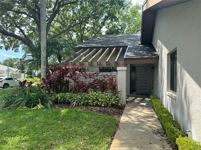 4562 KINGSMERE 41, Sarasota, FL 34235