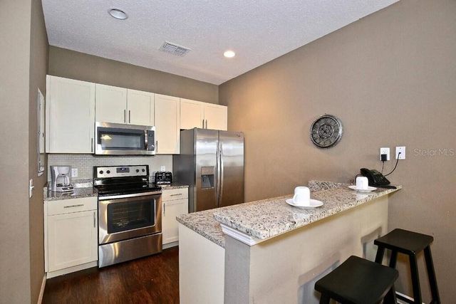 3211 WISH AVENUE, Kissimmee, FL 34747