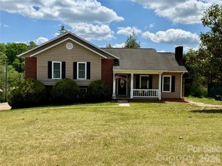 4491 Magnolia Lane, Hudson, NC 28638