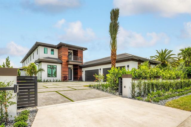 1708 N Lakeside Drive, Lake Worth Beach, FL 33460