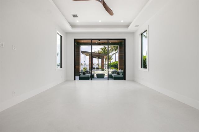 1708 N Lakeside Drive, Lake Worth Beach, FL 33460