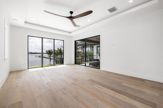 1708 N Lakeside Drive, Lake Worth Beach, FL 33460