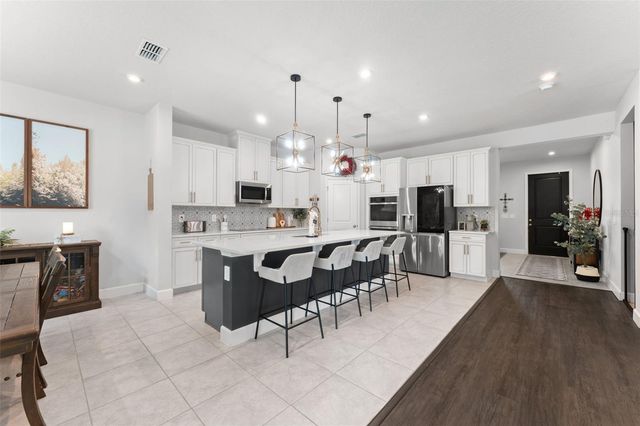 602 ROMINGER LOOP, Apopka, FL 32712
