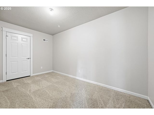 404 N X St, Washougal, WA 98671