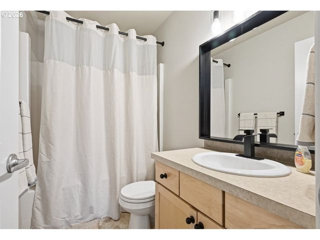 404 N X St, Washougal, WA 98671