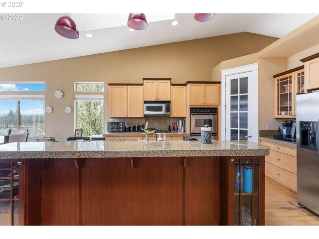 404 N X St, Washougal, WA 98671