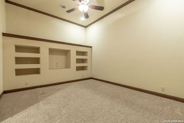 6 Rugby Ln, San Antonio, TX 78257