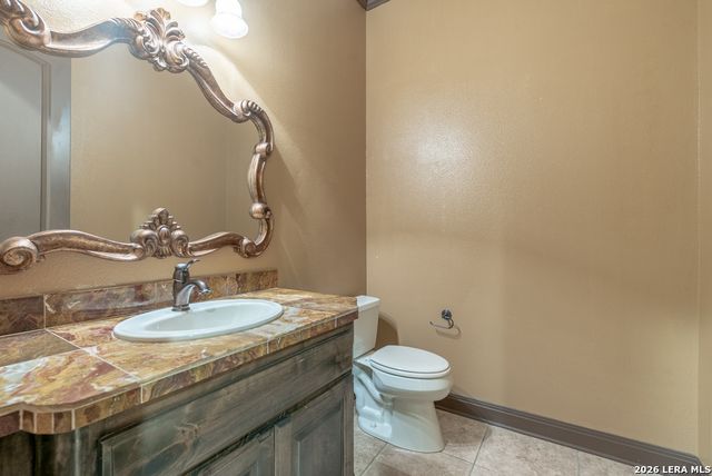 6 Rugby Ln, San Antonio, TX 78257