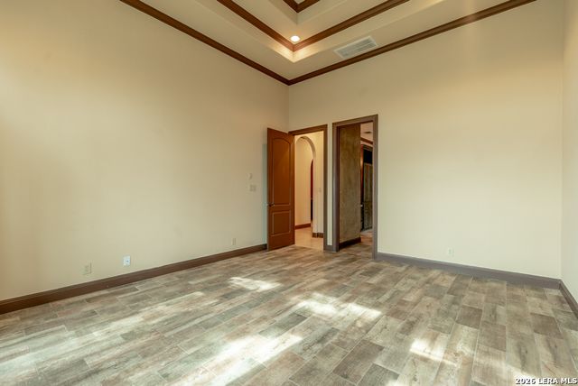 6 Rugby Ln, San Antonio, TX 78257