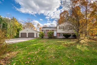 22 Clay Street, Merrimack, NH 03054