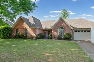 8710 OLD POST RD, Memphis, TN 38018