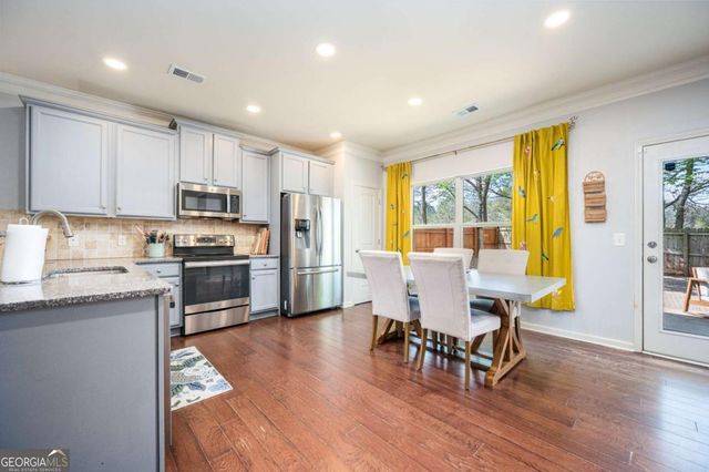 135 Village Trail, Woodstock, GA 30188