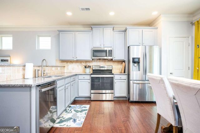 135 Village Trail, Woodstock, GA 30188