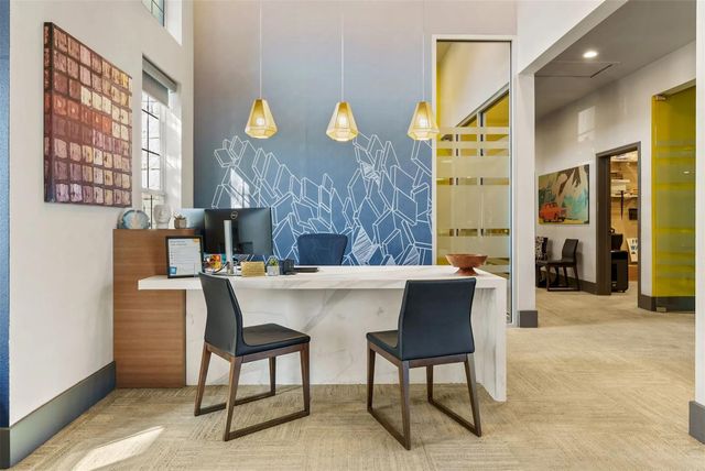 500 E Stassney LN 00527, Austin, TX 78745