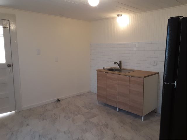 104 Boze Street, Waxahachie, TX 75165