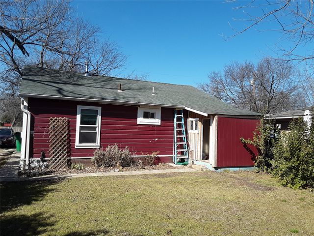 104 Boze Street, Waxahachie, TX 75165