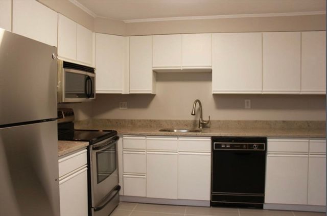 1321 Worcester Road 405, Framingham, MA 01701