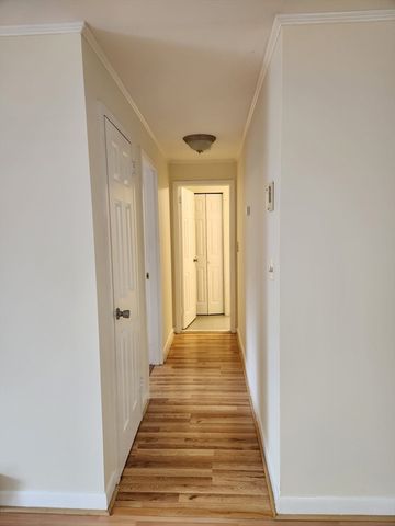 1321 Worcester Road 405, Framingham, MA 01701