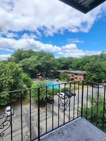 1321 Worcester Road 405, Framingham, MA 01701