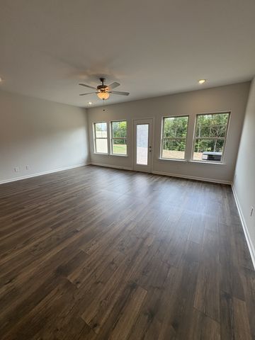 420 Slugger St, Smyrna, TN 37167