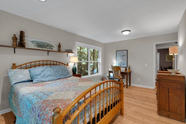 1637 Clifftops Ave, Monteagle, TN 37356