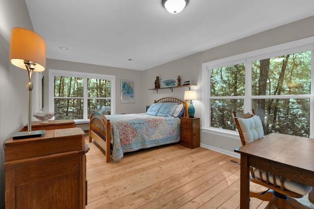 1637 Clifftops Ave, Monteagle, TN 37356