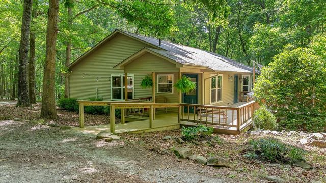 1637 Clifftops Ave, Monteagle, TN 37356
