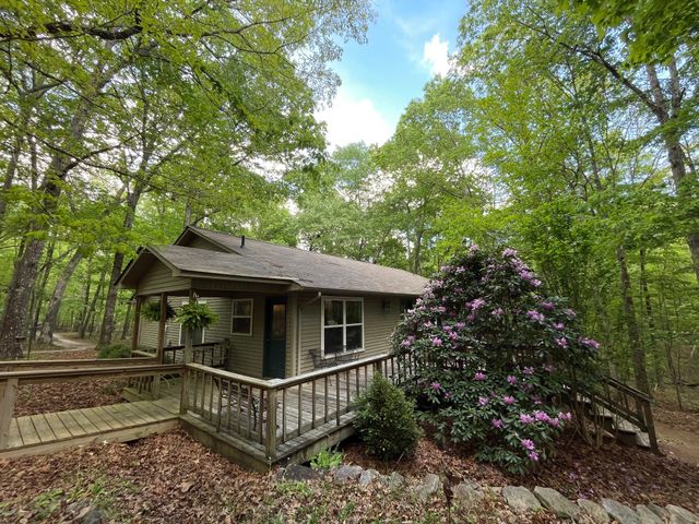 1637 Clifftops Ave, Monteagle, TN 37356