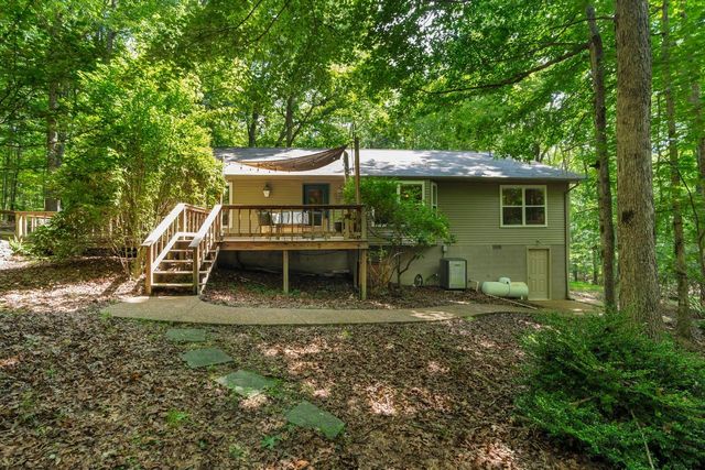 1637 Clifftops Ave, Monteagle, TN 37356