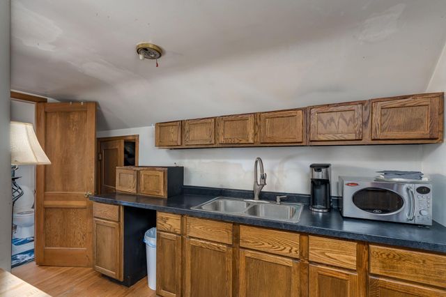 22082 State Highway 60, Madison Lake, MN 56063