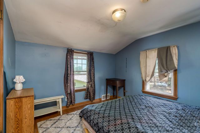 22082 State Highway 60, Madison Lake, MN 56063